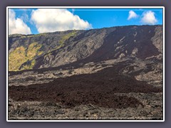 Erkalteter Lava Flow an der Chain of Crater Road