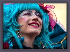 Samba Karneval  2020 bei Traumwetter - Stelzen Art