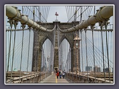New York - Zu Fuss über die Brooklyn Bridge