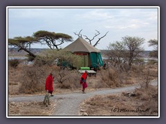 Massai im Tented Camp am Lake Masek