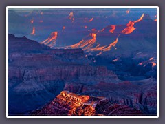 Spektakuläres Licht über dem Grand Canyon