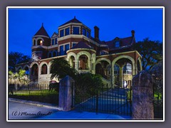 Galveston -  Moody Mansion - Texas historical Landmark