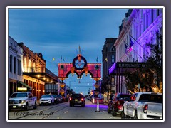 Galveston - Beleuchtung  zur Mardy  Gras Parade