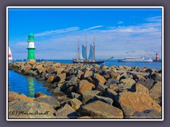 Westmole und Ostmole mit Leuchtfeuern