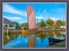 Zeeboot im Hafen Wustrow